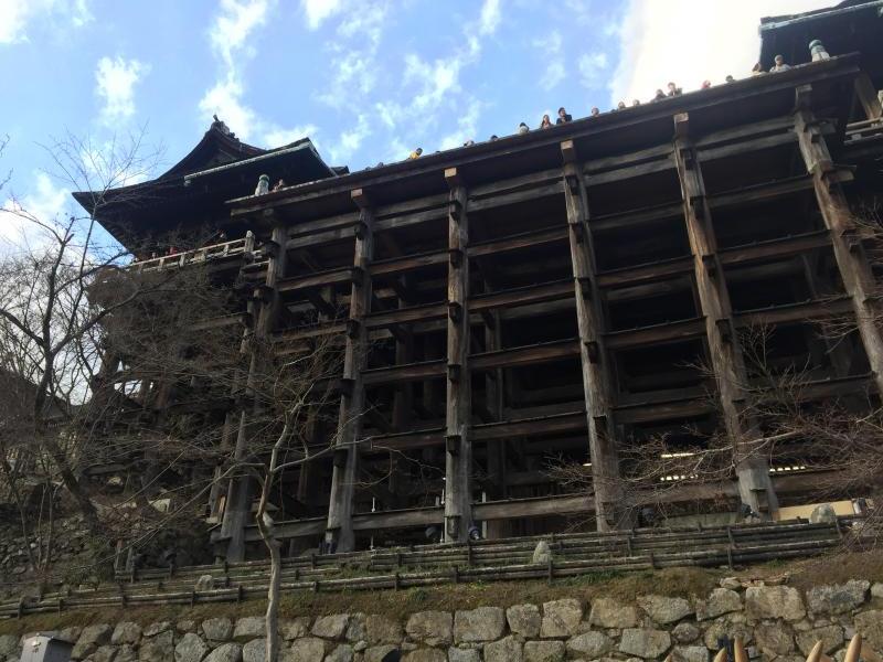 清水寺の本堂舞台