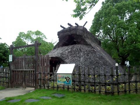 竪穴住居